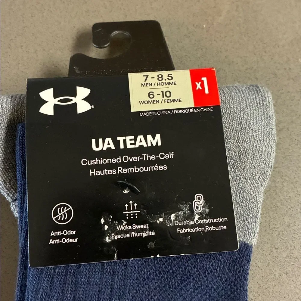 Under Armour Men's Athletic Socks Navy/Gray cushioned over the calf size 7-8.5